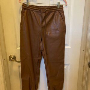 Women's High-Rise Ankle Length Jogger Pull-On Pant